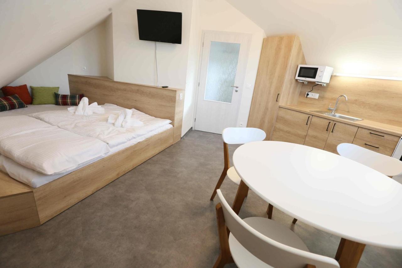 Apartmany Aura Божі-Дар Екстер'єр фото